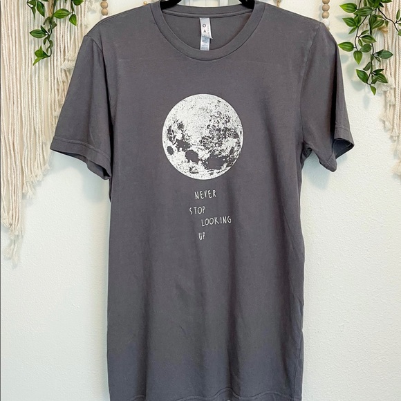 “Never Stop Looking Up" Moon Graphic Tee - Picture 3 of 4